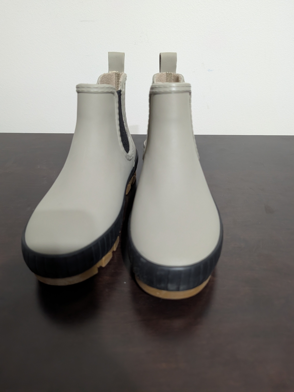 Sperry Women's Torrent Chelsea Rain Boots in Taupe with Black Trim Size 5M